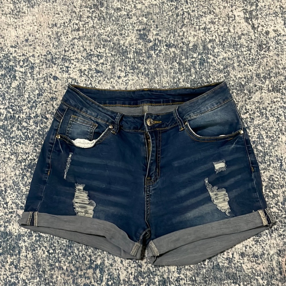 Amazon stretchy Jean distressed shorts